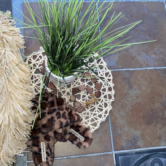 Wooden Beaded Necklace 18” Retro Style, Boho Chic- Market Find & Rebrand… - Picture 7 of 8